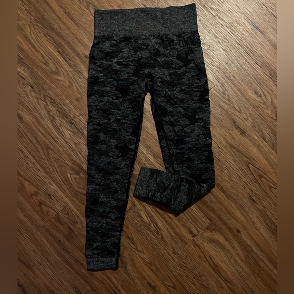 Gymshark camo Sz med